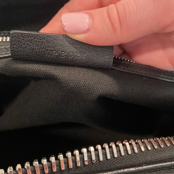 GIVENCHY MEDIUM ANTIGONA LEATHER BAG - Picture 7 of 10